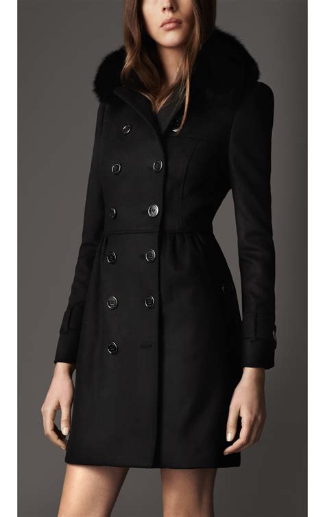 burberry trench coat long collar.